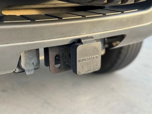 Used 2008 HUMMER H3 Luxury image 49