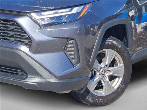 Used 2025 Toyota RAV4 XLE image 4