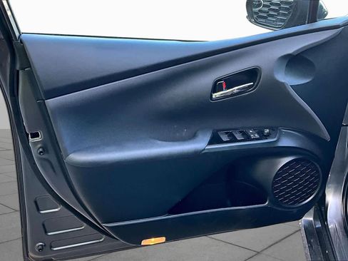 Used 2022 Toyota Prius Prime XLE FWD image 20