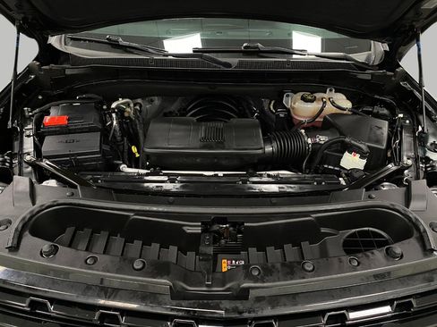 Used 2023 Chevrolet Tahoe Z71 w/ Luxury Package image 13