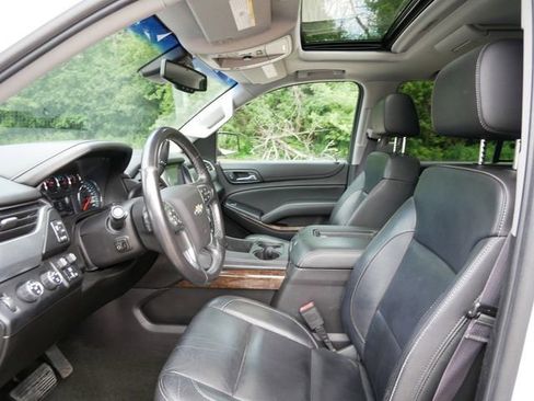 Used 2016 Chevrolet Tahoe LT AWD/4WD image 8
