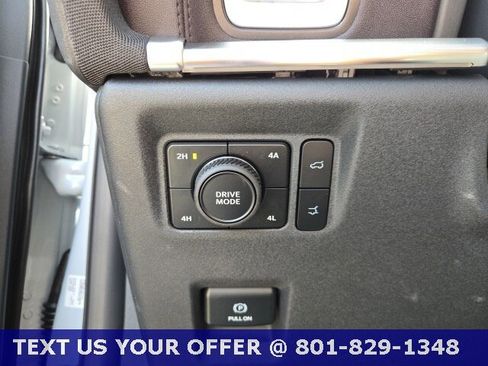 New 2025 Ford Expedition Platinum w/ Platinum Ultimate Package AWD/4WD image 34