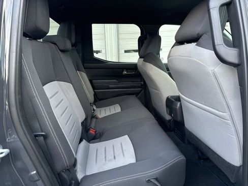 Used 2025 Toyota Tacoma TRD Off-Road image 13