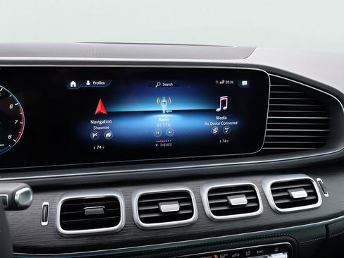 Certified 2023 Mercedes-Benz GLS 450 4MATIC image 24
