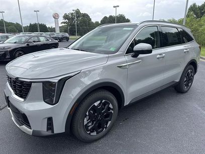New 2025 Kia Sorento S
