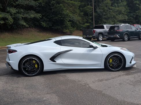 Used 2023 Chevrolet Corvette Stingray Coupe w/ 1LT RWD image 10