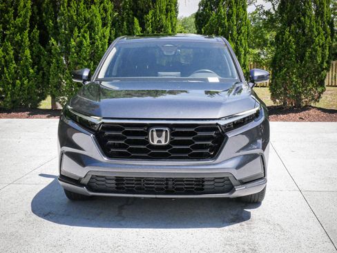 Used 2024 Honda CR-V EX image 3