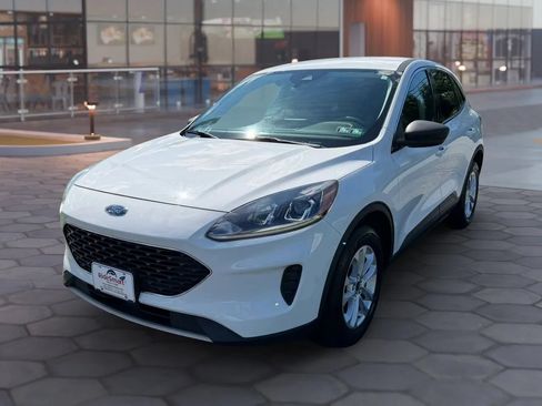 Used 2022 Ford Escape SE AWD/4WD image 6