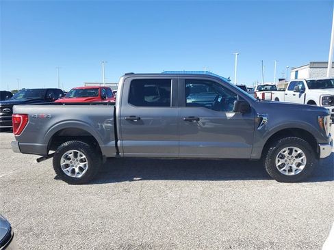 Used 2023 Ford F150 XLT image 3