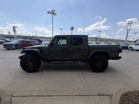 Used 2020 Jeep Gladiator Rubicon AWD/4WD image 13