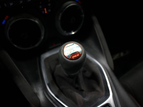 Used 2017 Chevrolet Camaro ZL1 RWD image 20