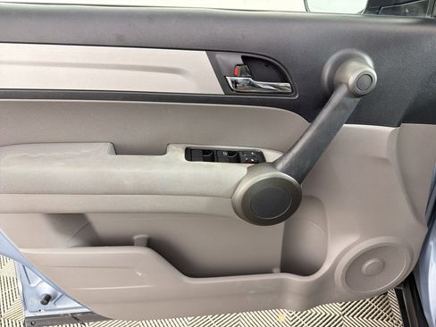 Used 2011 Honda CR-V LX image 13