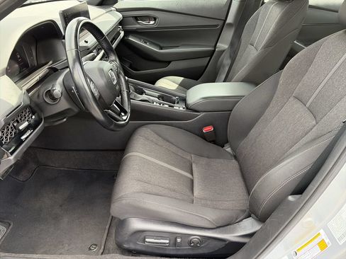 Used 2024 Honda Accord Sport image 17