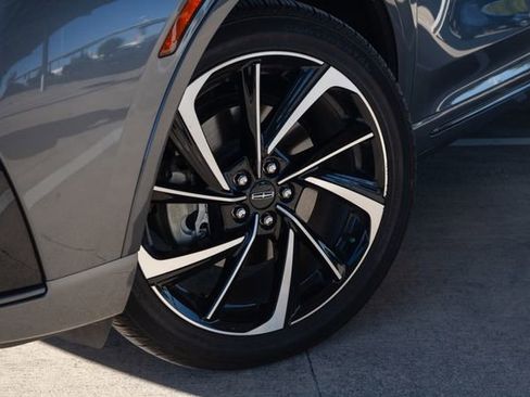 Used 2024 Lincoln Corsair Grand Touring image 2