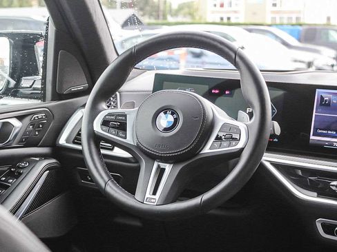 Used 2026 BMW X7 M60i image 15