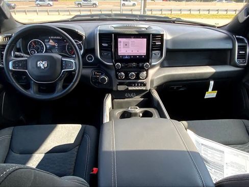 New 2026 RAM 1500 Express AWD/4WD image 5