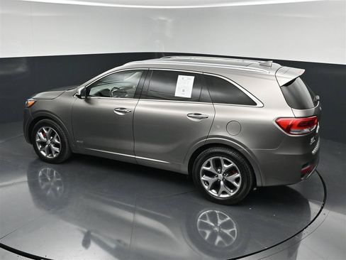 Used 2018 Kia Sorento SX AWD/4WD image 26