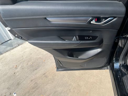 Used 2025 MAZDA CX-5 AWD 2.5 S w/ Preferred Package image 13