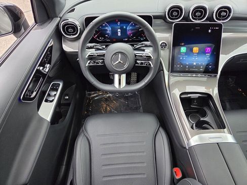 Certified 2026 Mercedes-Benz GLC 300 image 17