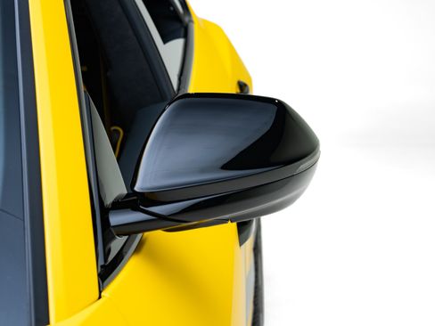 Used 2024 Lamborghini Urus S AWD/4WD image 16
