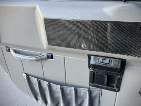 Used 2003 HUMMER H1 4-Door Wagon AWD/4WD image 21