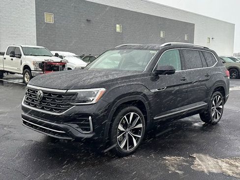 New 2026 Volkswagen Atlas SEL Premium R-Line AWD/4WD image 3