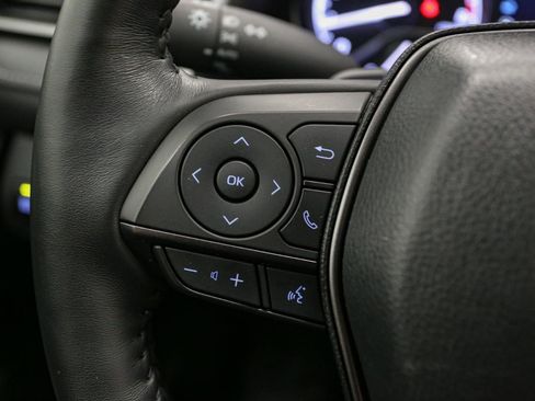 Used 2024 Toyota Camry SE image 31