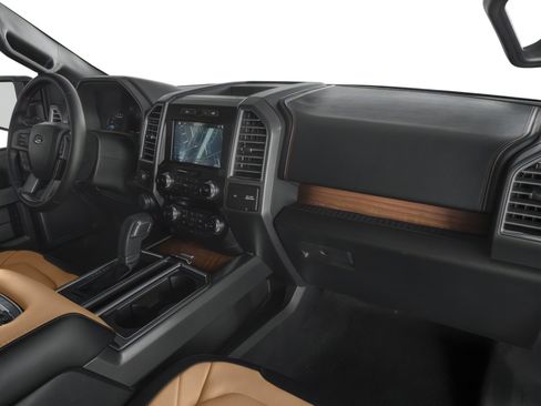 Used 2017 Ford F150 Lariat w/ Equipment Group 502A Luxury image 16