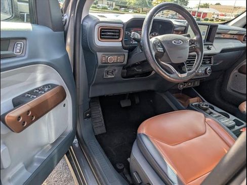 Used 2022 Ford Maverick Lariat w/ Lariat Luxury Package image 6