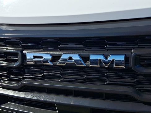 Used 2025 RAM ProMaster 3500 w/ Convenience Group FWD image 27