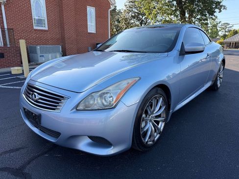 Used 2009 INFINITI G37 Convertible w/ Premium Pkg RWD image 10