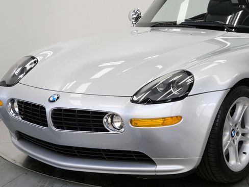 Used 2002 BMW Z8 RWD image 81