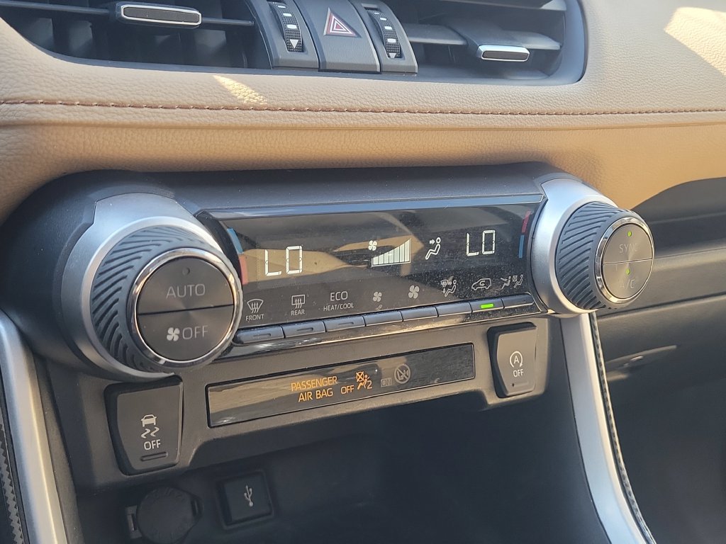 Certified 2022 Toyota RAV4 XLE Premium FWD image 14
