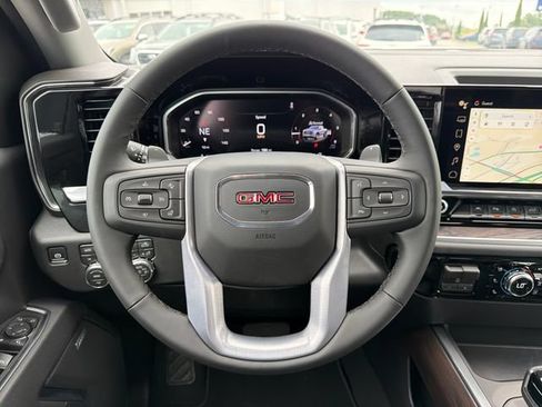 New 2026 GMC Sierra 1500 SLT w/ SLT Premium Plus Package AWD/4WD image 10
