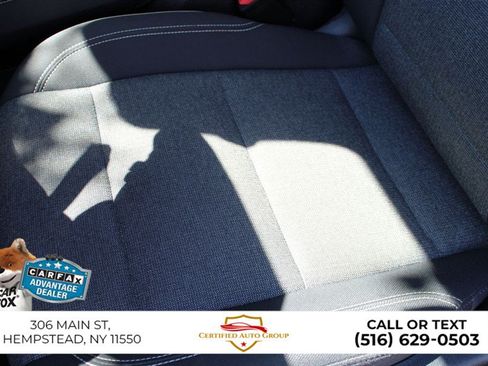 Used 2025 GMC Acadia Elevation FWD image 11