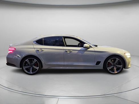 Used 2025 Genesis G70 2.5T w/ Sport Prestige Package image 4