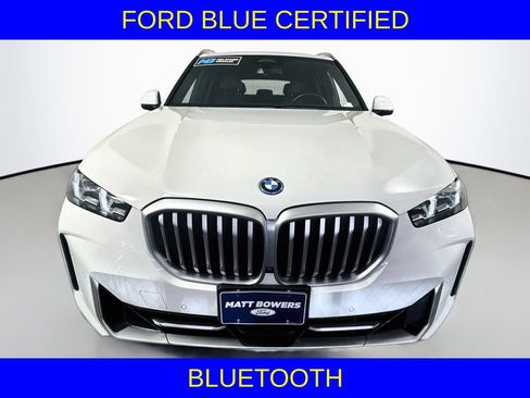 Used 2025 BMW X5 xDrive50e AWD/4WD image 3