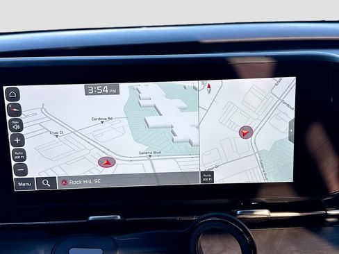 Used 2023 Kia Carnival SX image 13