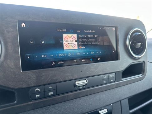 Used 2023 Mercedes-Benz Sprinter 3500 image 20