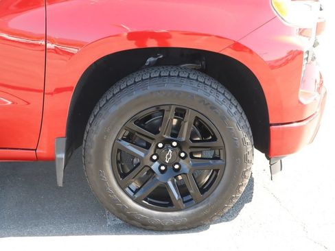 Used 2023 Chevrolet Silverado 1500 RST w/ Protection Package RWD image 10