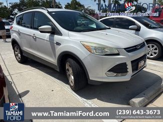 Used 2016 Ford Escape SE w/ Equipment Group 201A image 1