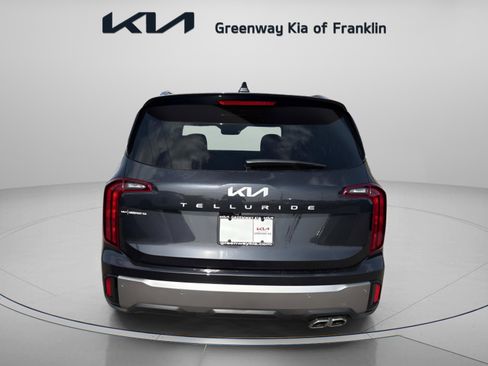 New 2025 Kia Telluride S image 6