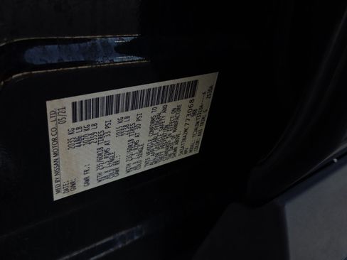 Used 2021 Nissan Rogue SV FWD image 16