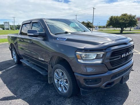 Used 2020 RAM 1500 Big Horn AWD/4WD image 3