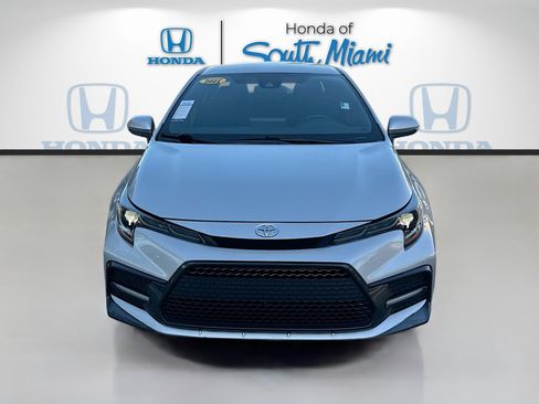 Used 2021 Toyota Corolla SE image 2