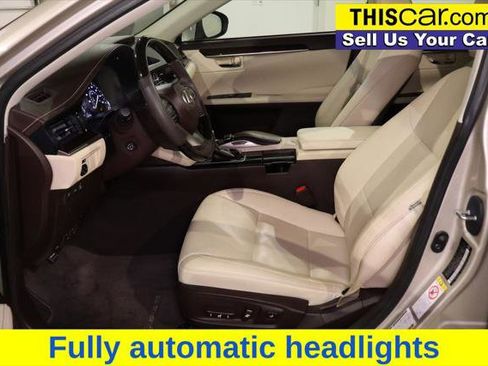 Used 2017 Lexus ES 350 w/ Navigation System Package FWD image 23