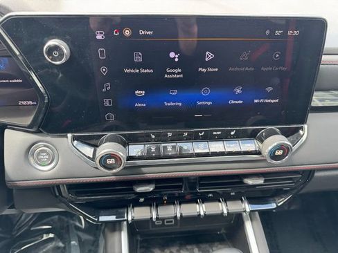 Certified 2024 Chevrolet Colorado Z71 w/ Z71 Convenience Package 2 AWD/4WD image 17