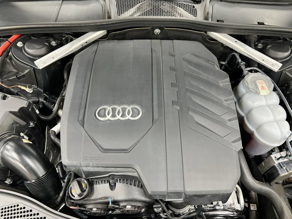 Used 2021 Audi A4 2.0T Premium w/ Convenience Package AWD/4WD image 25