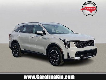 New 2025 Kia Sorento S