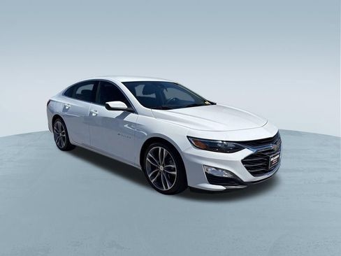 Used 2023 Chevrolet Malibu LT FWD image 26